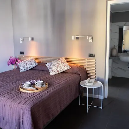 Milano Pool & Garden Отель Саличе-Терме