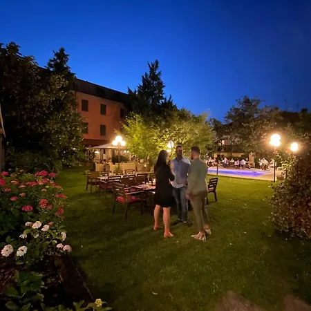 Milano Pool & Garden Саличе-Терме