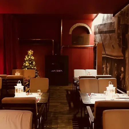 Milano Pool & Garden Саличе-Терме