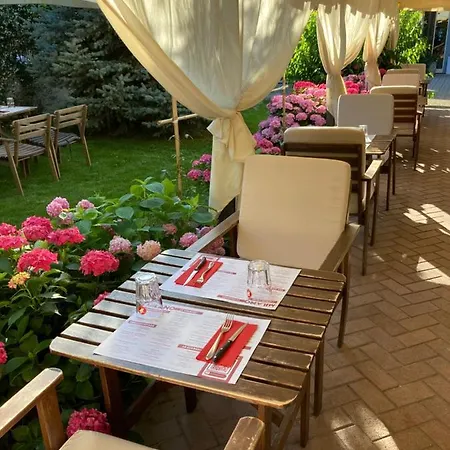Milano Pool&garden 3*